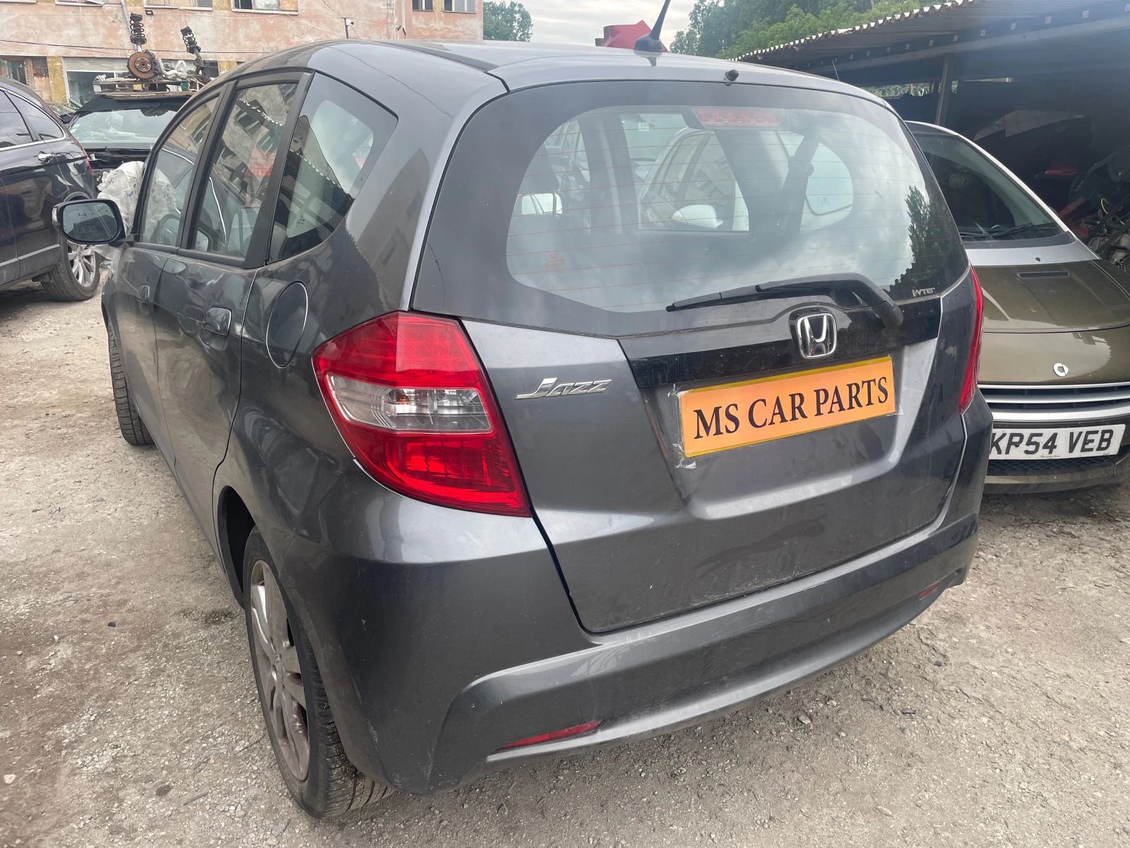 Honda Jazz 1.2i-1.4i  - изображение 2