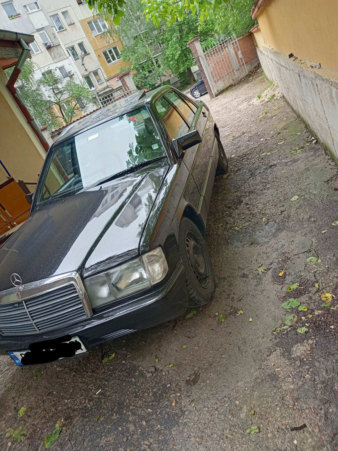 Mercedes-Benz 190 Е190 - изображение 1
