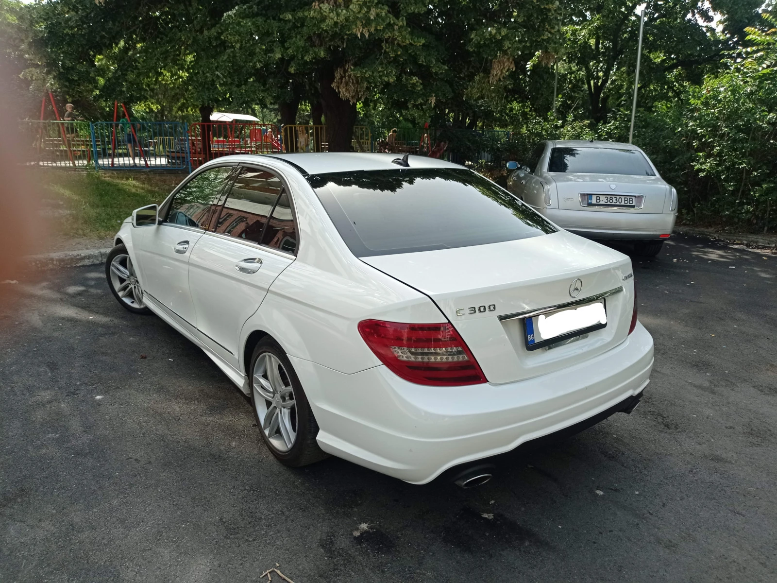 Mercedes-Benz C 300 3.5 V6 4matic AMG - изображение 4