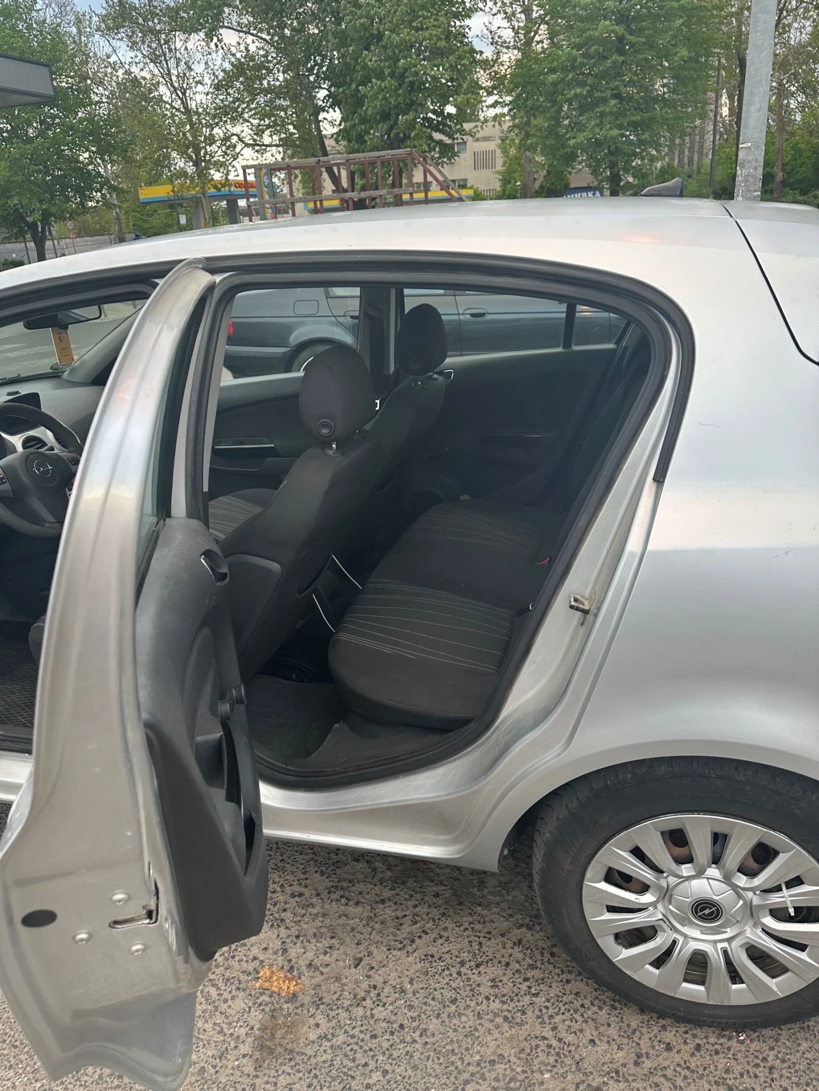 Opel Corsa  - изображение 7