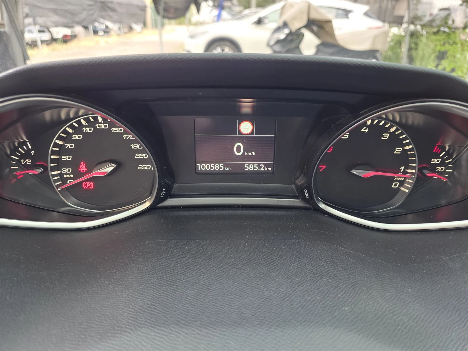 Peugeot 308 1.2 e-THP Allure | Mobile.bg   11