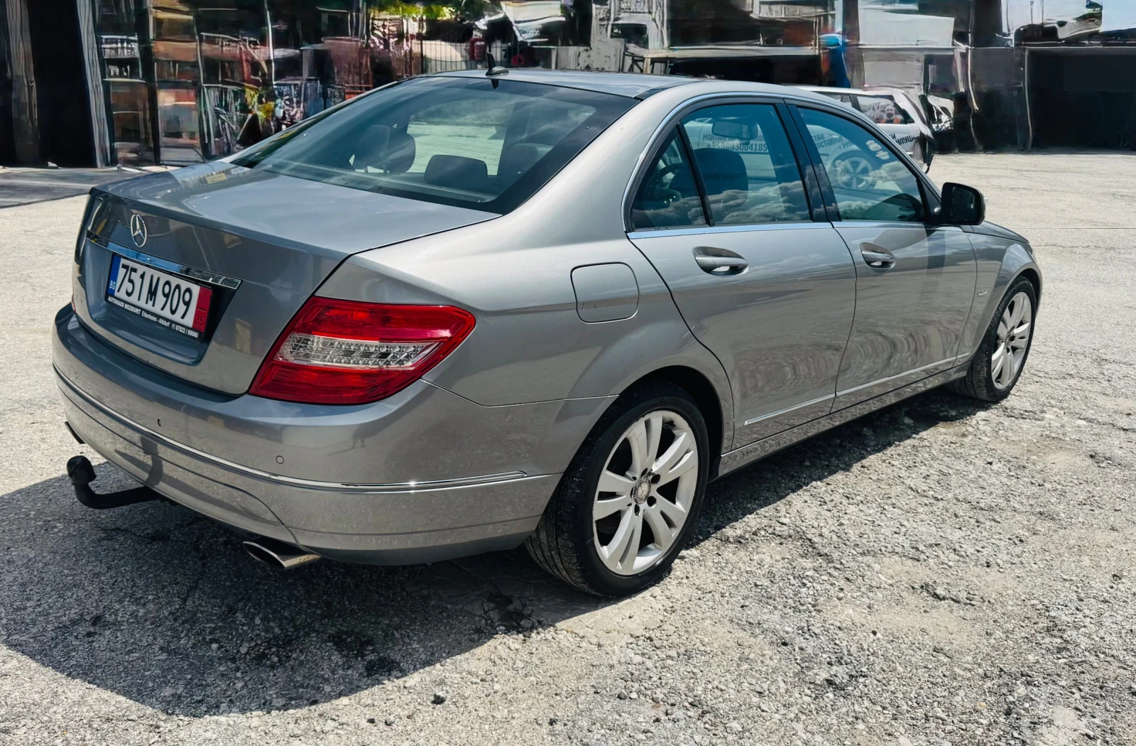 Mercedes-Benz C 320 CDI 224 k.c - изображение 3