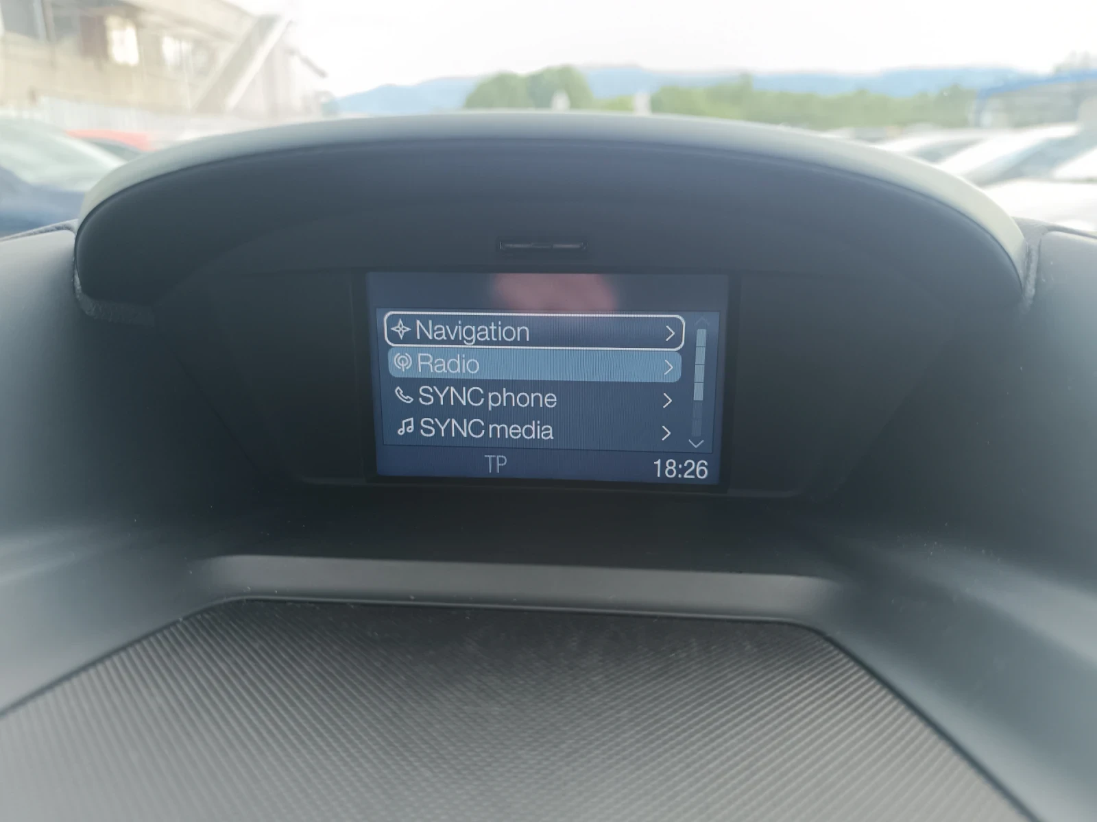 Ford C-max 1.6i * Газов инжекцион * Навигация * KEYLESS - изображение 9
