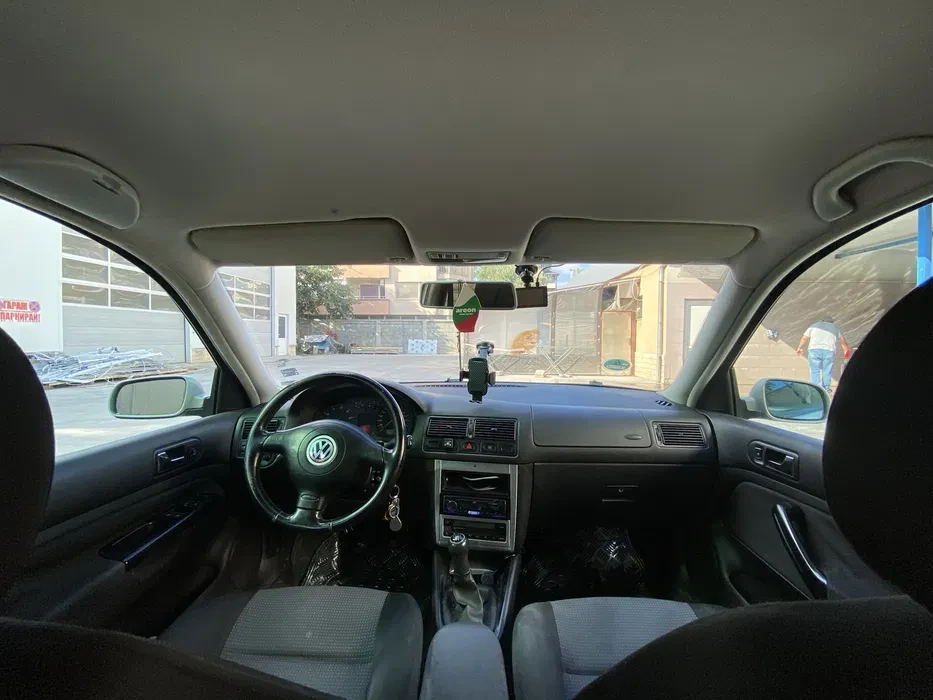 VW Golf 1.6  - изображение 6