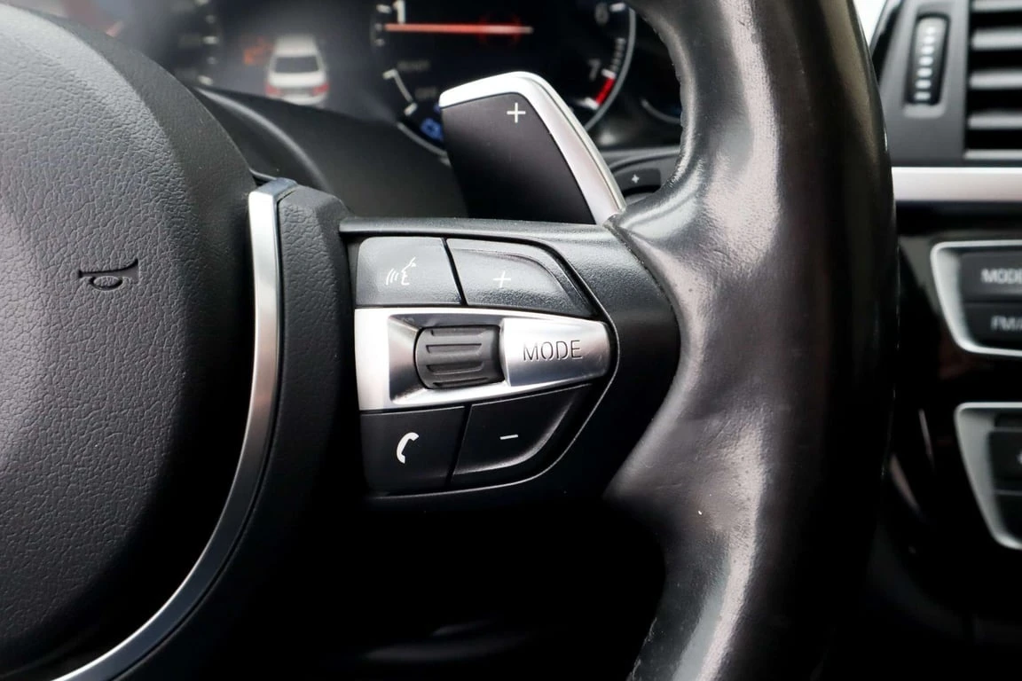 BMW 340 * xDrive * CARFAX * ��� ������������ ������ | Mobile.bg � ����������� 17