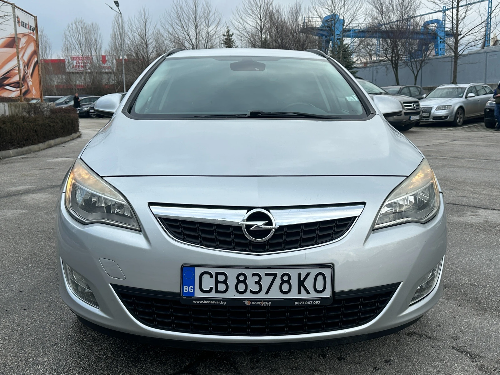 Opel Astra Sports Tourer - изображение 7
