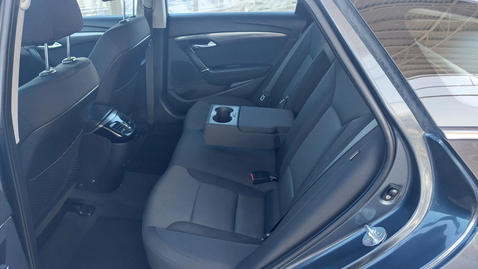 Hyundai I40 1.7 ФЕЙС -ТОП!!!!, снимка 9 - Автомобили и джипове - 53818865