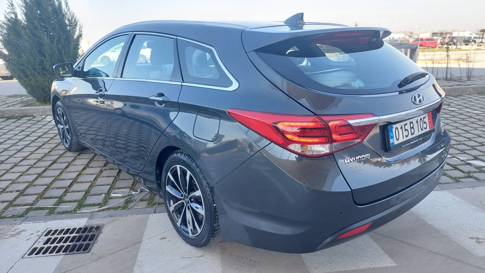 Hyundai I40 1.7 ФЕЙС -ТОП!!!!, снимка 4 - Автомобили и джипове - 53818865