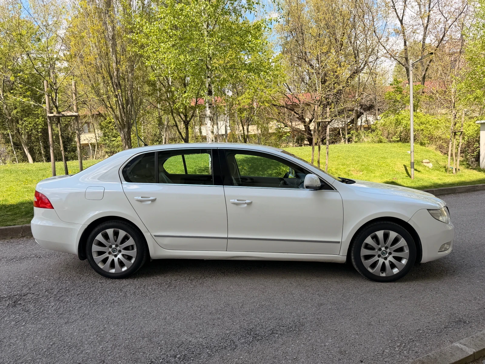 Skoda Superb 2.0TDI | Mobile.bg � ����������� 8