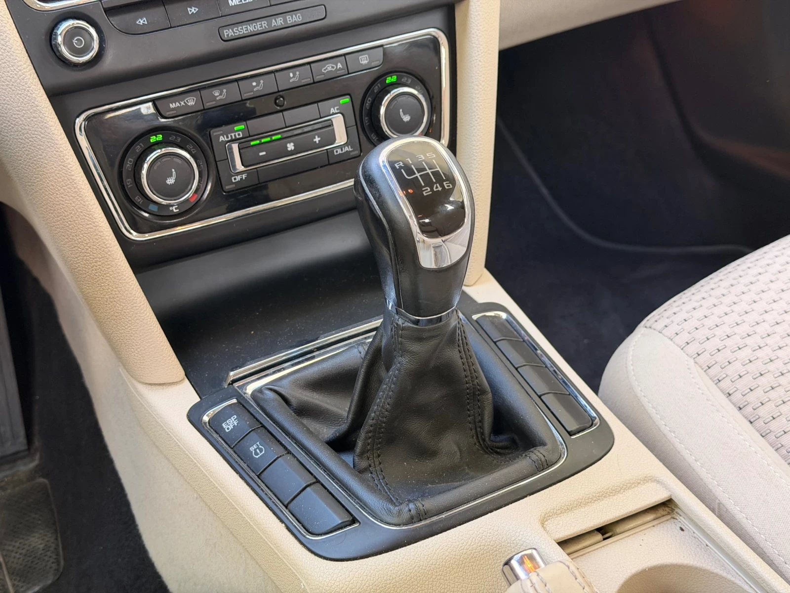 Skoda Superb 2.0TDI | Mobile.bg � ����������� 14