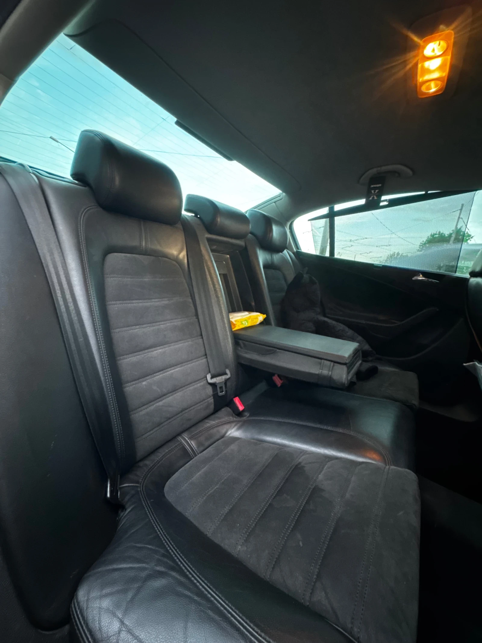 VW Passat 2.0 fsi, снимка 7 - Автомобили и джипове - 54802511