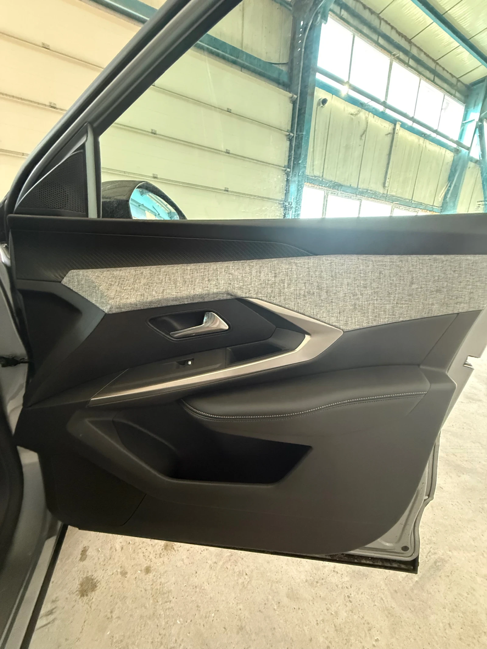 Peugeot 3008 1.2 Mild Hybrid Allure 145hp | Mobile.bg � ����������� 8