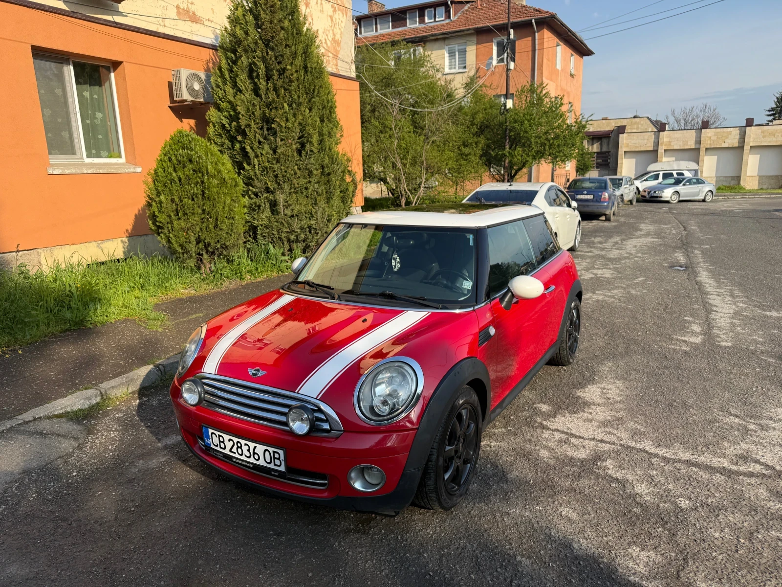 Mini Cooper 1.6 FACE, снимка 2 - Автомобили и джипове - 54999569