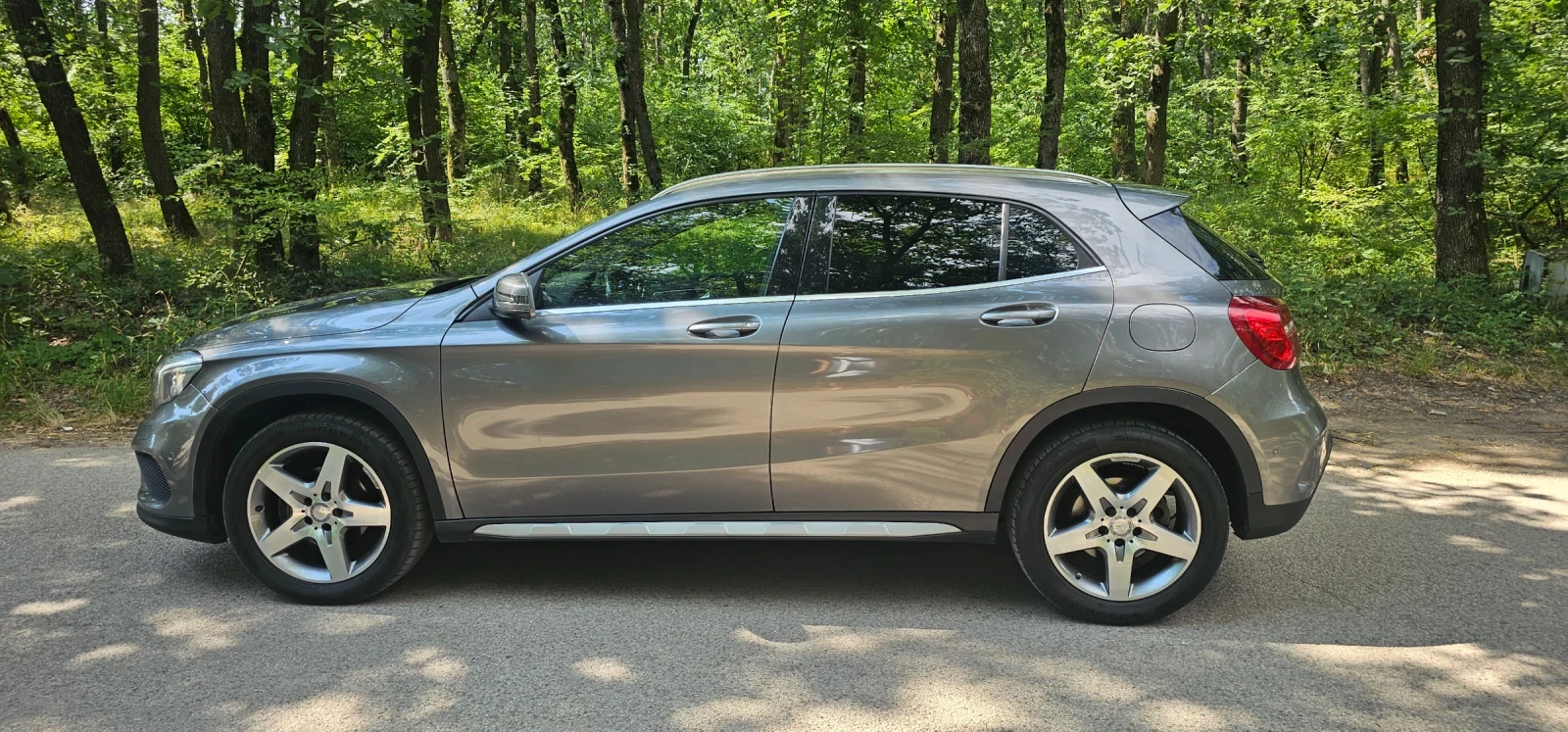 Mercedes-Benz GLA 220, снимка 5 - Автомобили и джипове - 55249726
