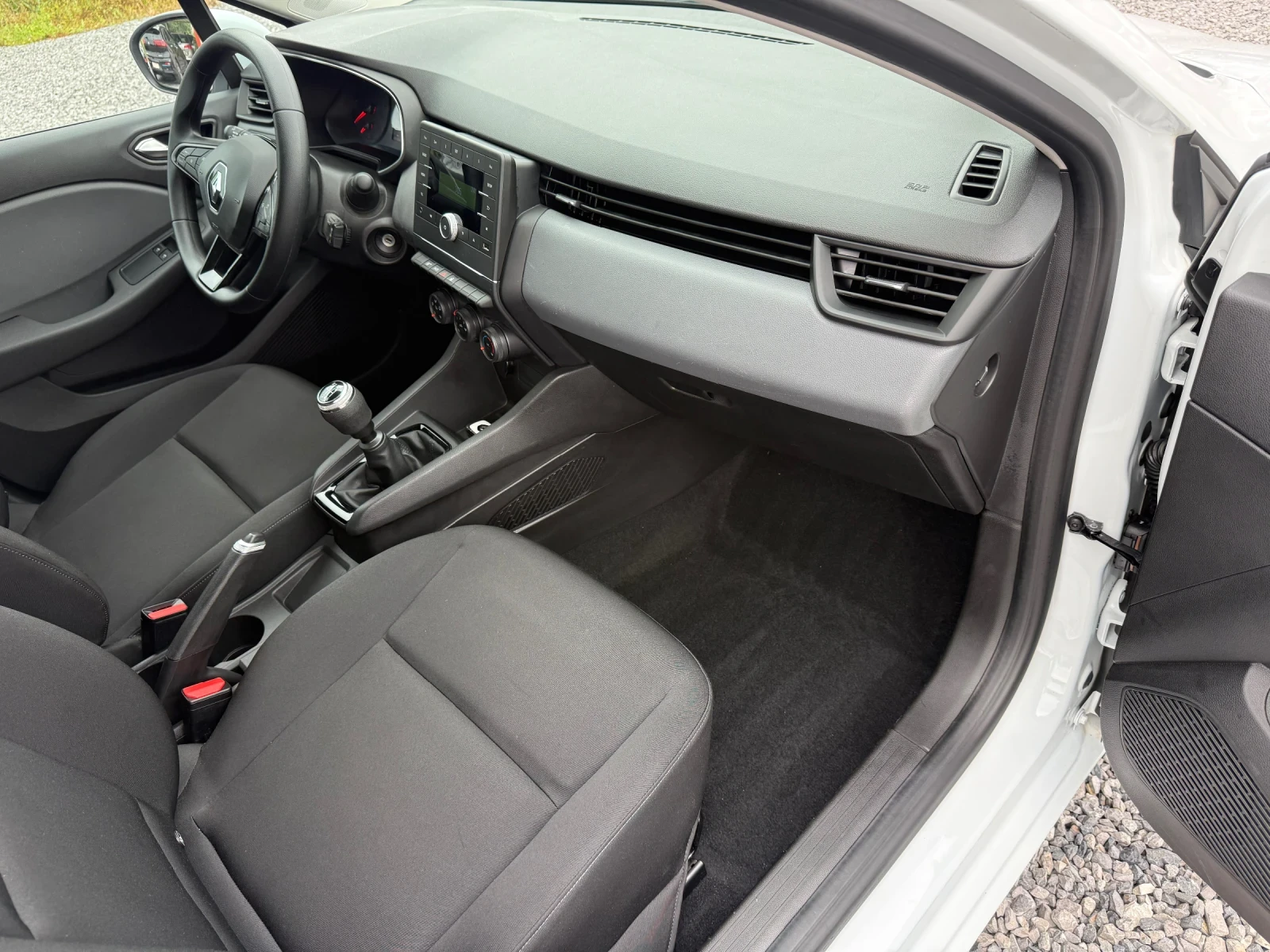 Renault Clio V 2020�. 1.5 Blue dCi (85 ��) 89 000km. Bluetooth | Mobile.bg � ����������� 11