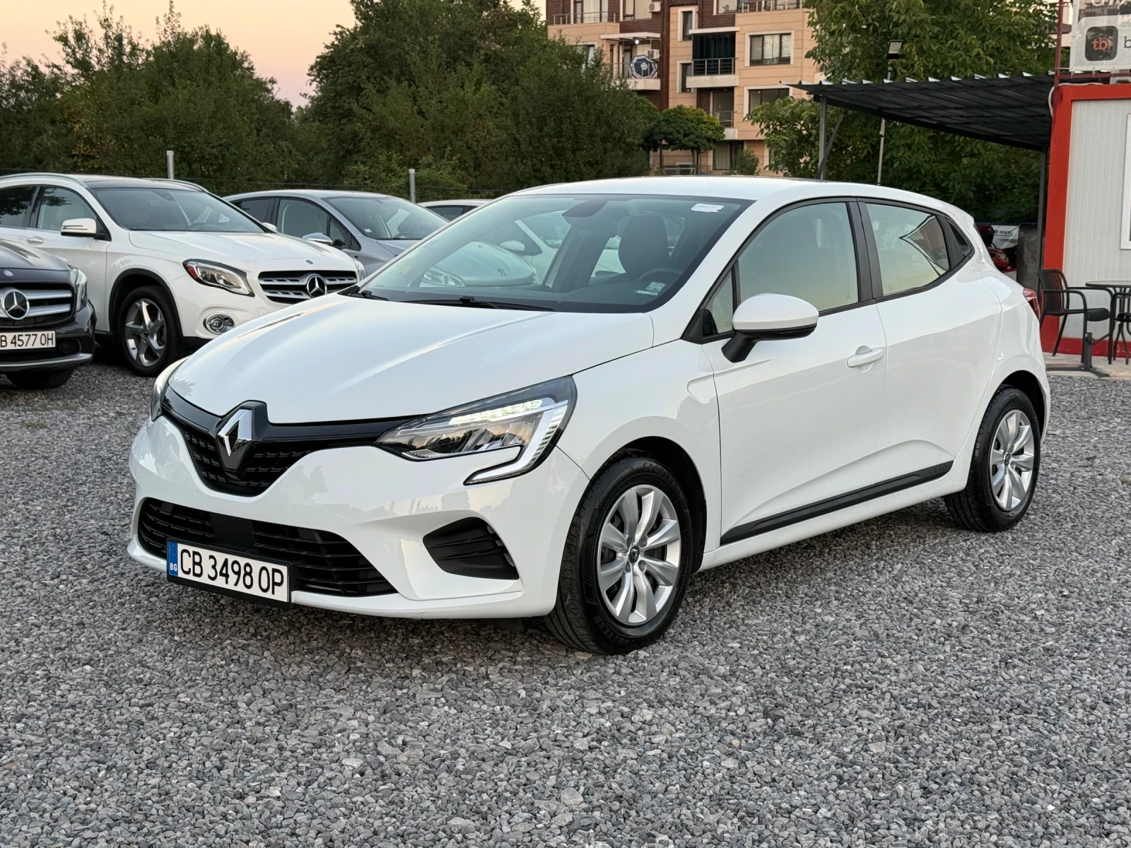 Renault Clio V 2020г. 1.5 Blue dCi (85 кс) 54 000km. Bluetooth