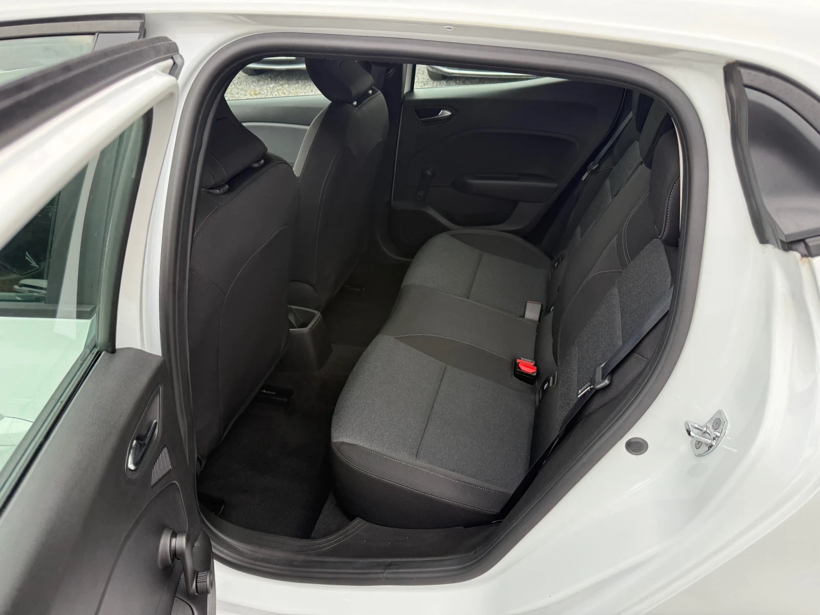 Renault Clio V 2020�. 1.5 Blue dCi (85 ��) 89 000km. Bluetooth | Mobile.bg � ����������� 14