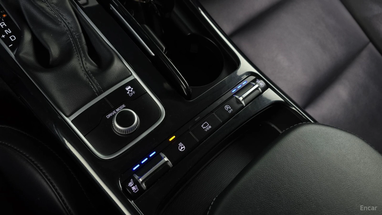 Kia Stinger 2.0 TURBO PRIME* ОБДУХ* AWD* 360* HUD* , снимка 17 - Автомобили и джипове - 55435767