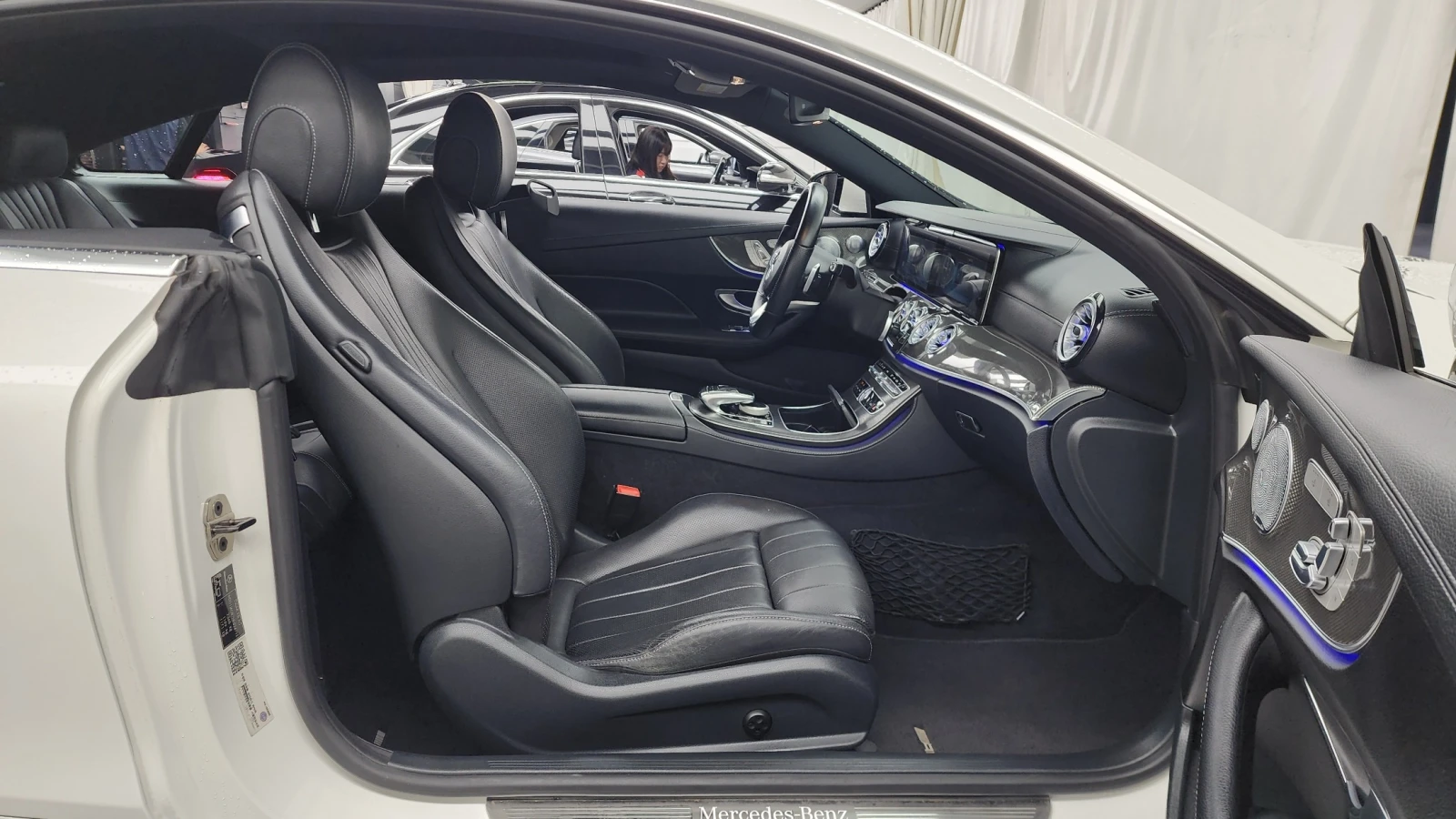 Mercedes-Benz E 400 3.0 V6 Bi-Turbo, FULL, снимка 9 - Автомобили и джипове - 55446606