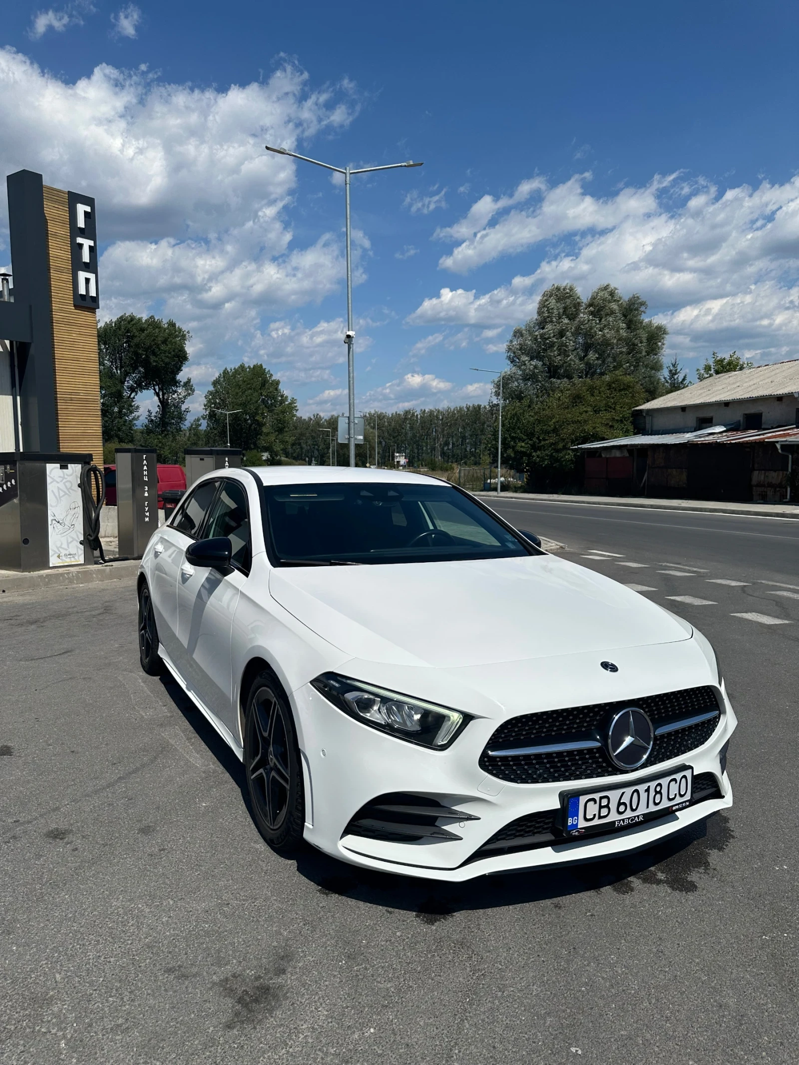 Mercedes-Benz A 180 1.8 AMG optic, снимка 2 - Автомобили и джипове - 55845797