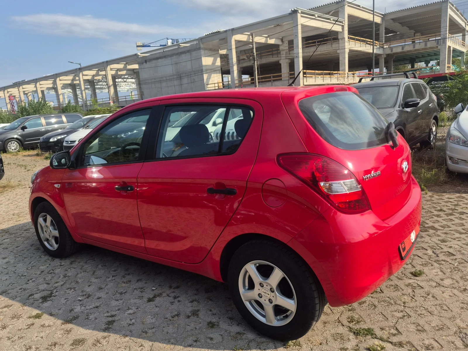 Hyundai I20 1.2 i-77ks, снимка 6 - Автомобили и джипове - 55966462