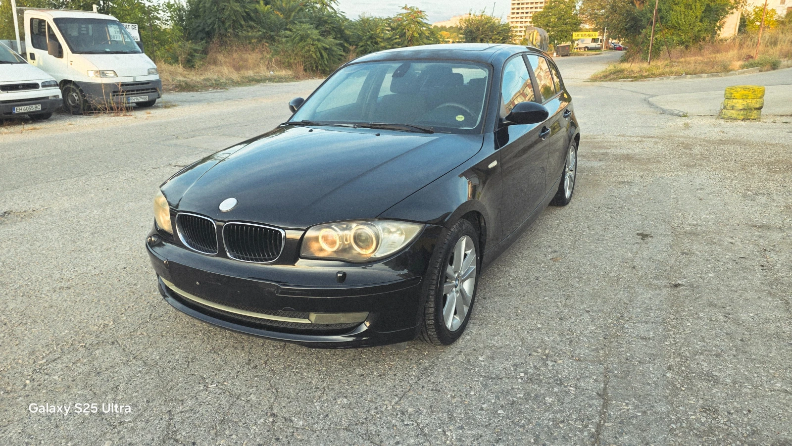 BMW 118 2.0d face, снимка 16 - Автомобили и джипове - 56331194