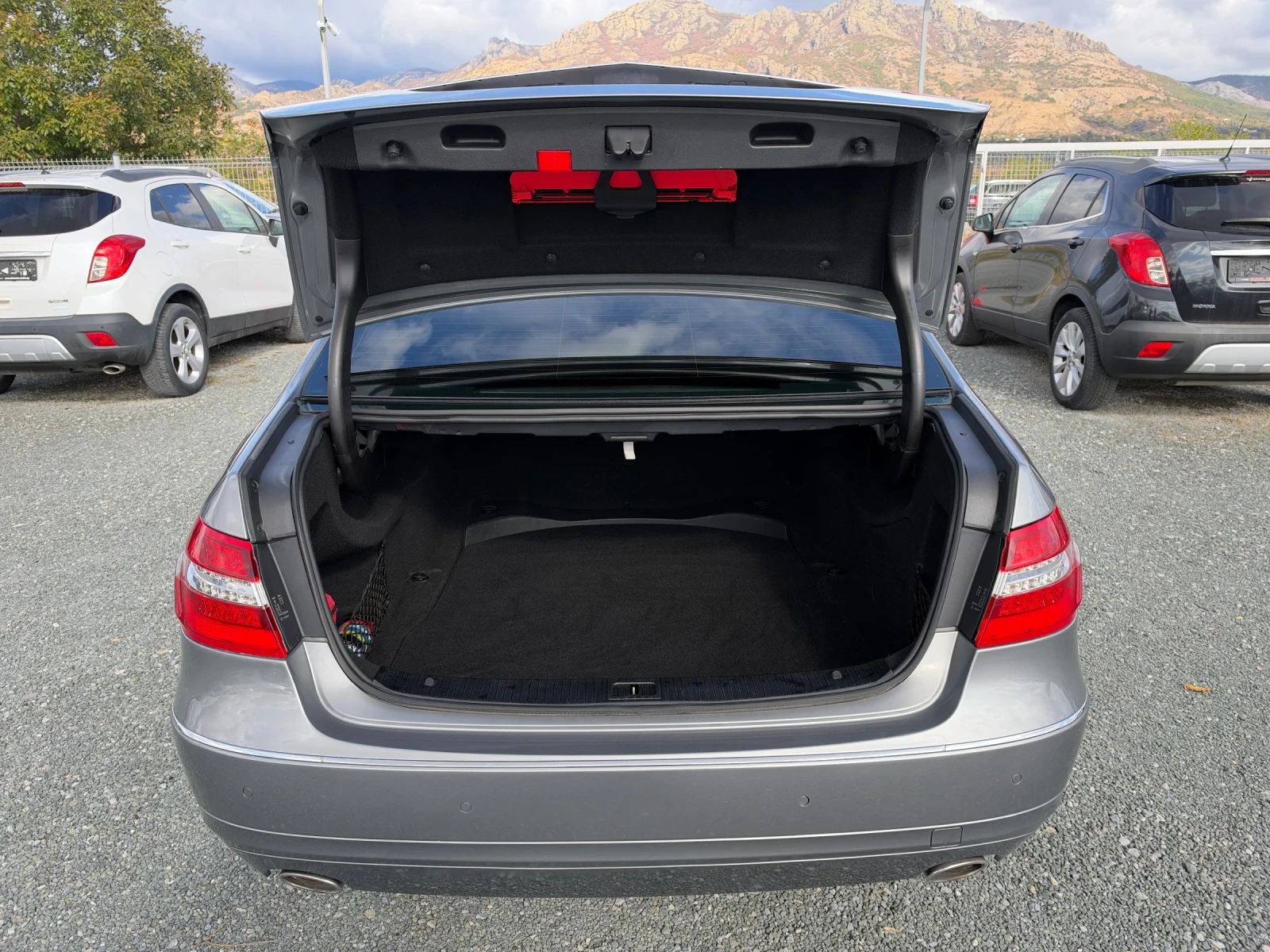 Mercedes-Benz E 350 (KATO ����) | Mobile.bg � ����������� 13
