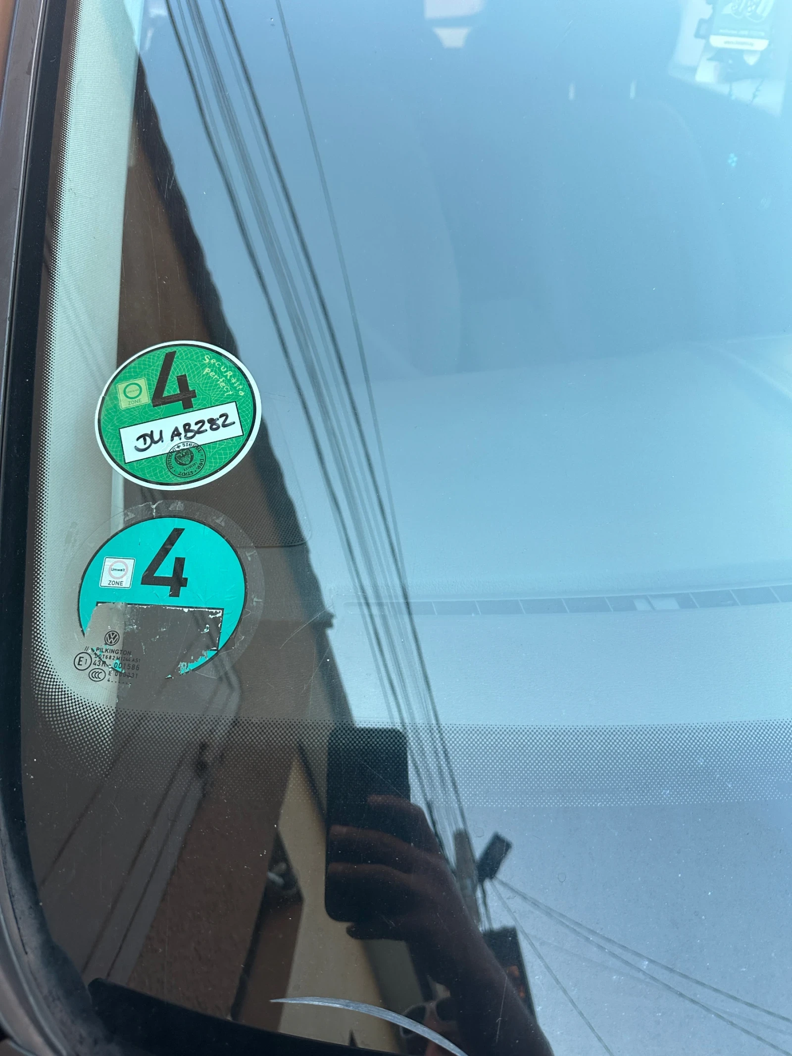VW Touran 1.9 TDI, снимка 8 - Автомобили и джипове - 56637243