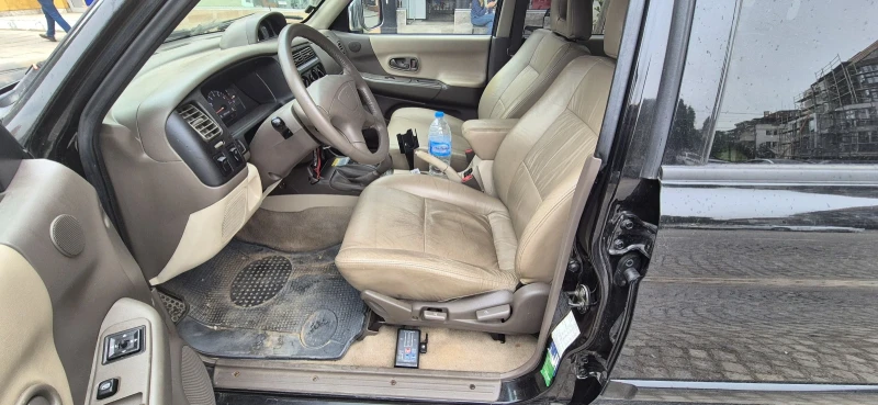 Mitsubishi Pajero sport, снимка 6 - Автомобили и джипове - 47311305