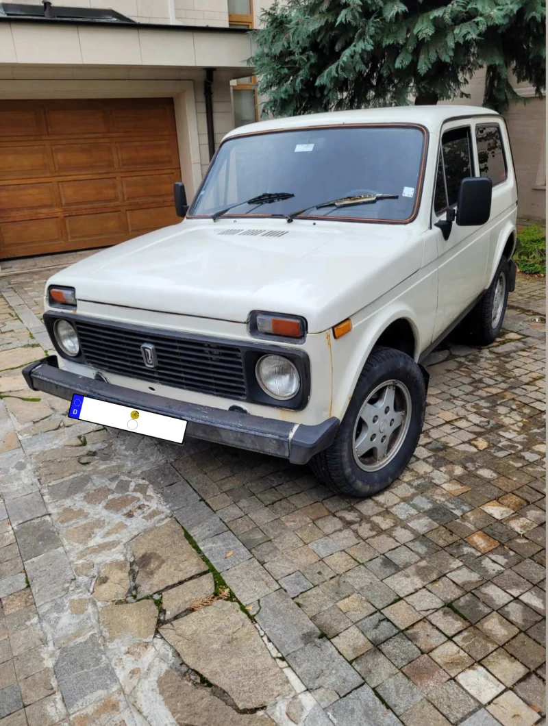 Lada Niva 1.7 Газова уредба, снимка 1 - Автомобили и джипове - 47544143