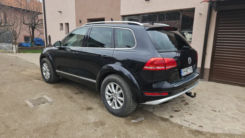 VW Touareg JE Design, снимка 4 - Автомобили и джипове - 52171970