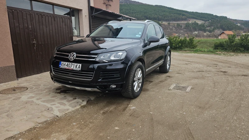 VW Touareg JE Design, снимка 2 - Автомобили и джипове - 52171970
