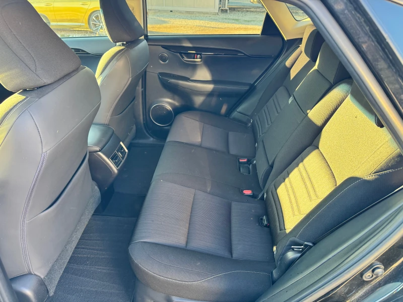 Lexus NX 300h 2.5h 197к.с Гаранция 4х4 100000км. , снимка 13 - Автомобили и джипове - 52942829