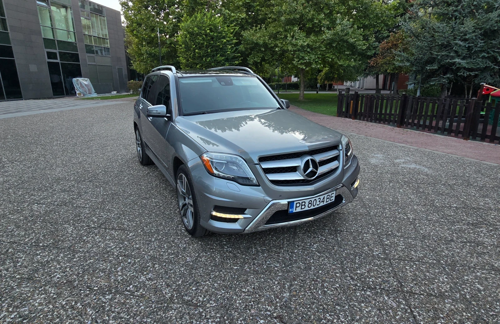Mercedes-Benz GLK 350 - изображение 2