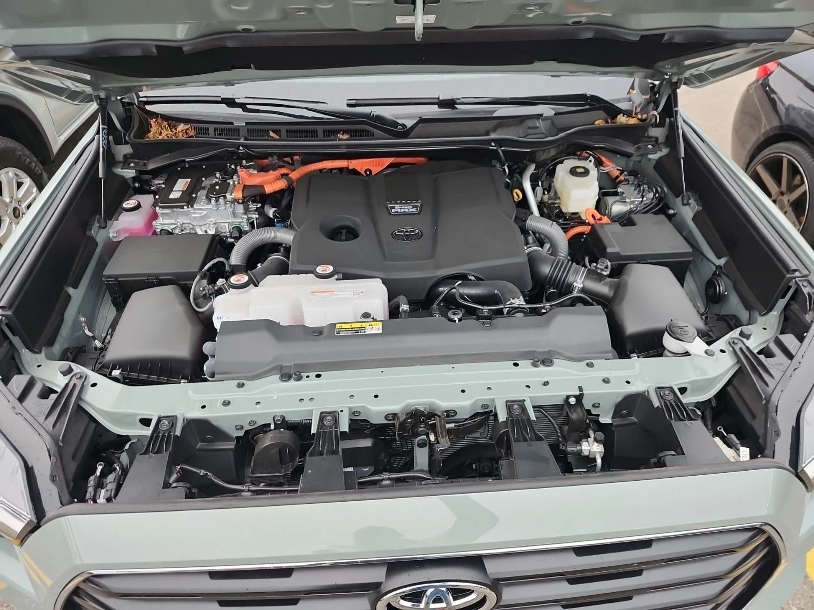 Toyota Sequoia * CARFAX * БЕЗ ПЪРВОНАЧАЛНА ВНОСКА - изображение 10