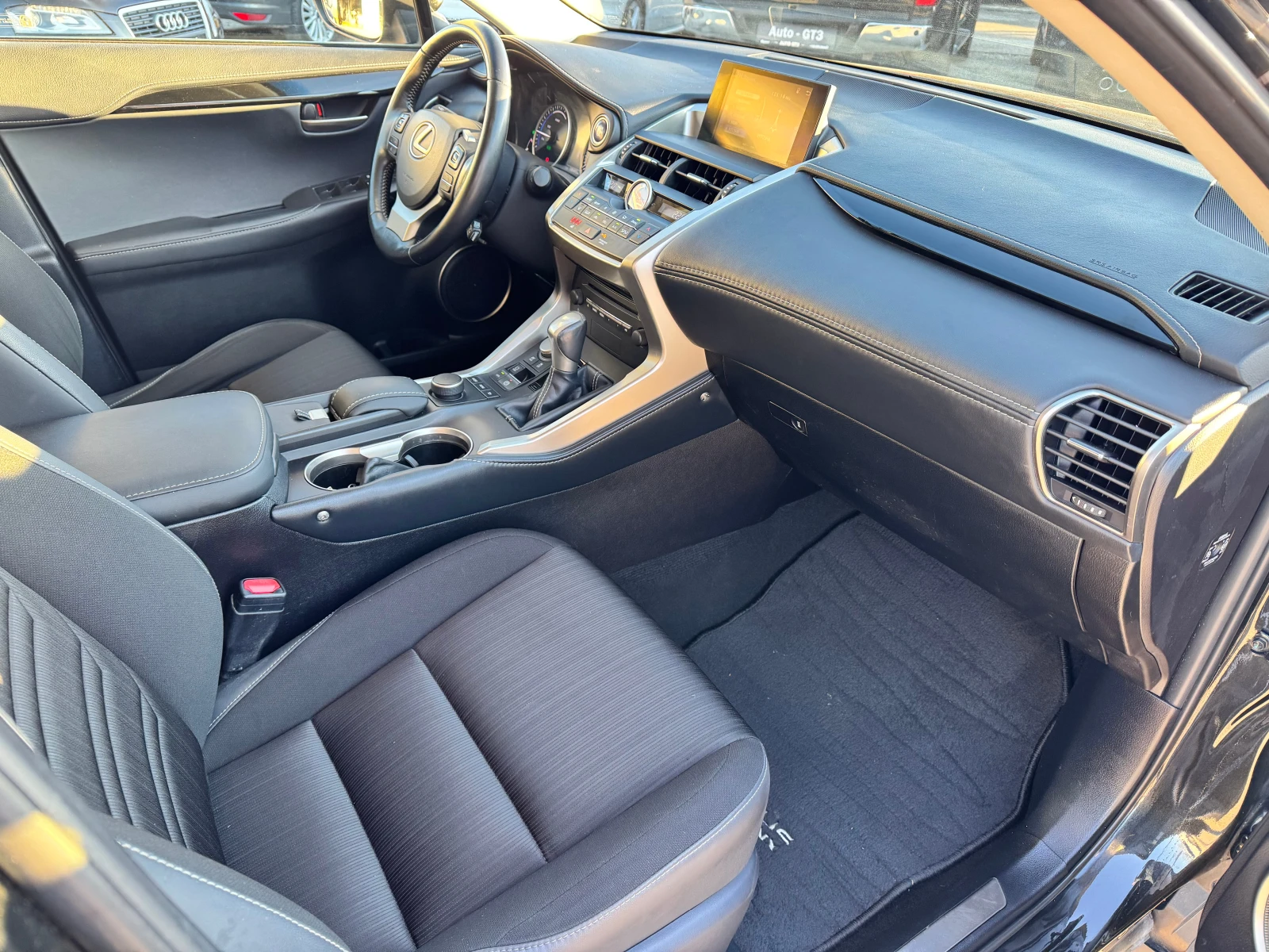 Lexus NX 300h 2.5h 197�.� �������� 4�4 100000��.  | Mobile.bg � ����������� 16