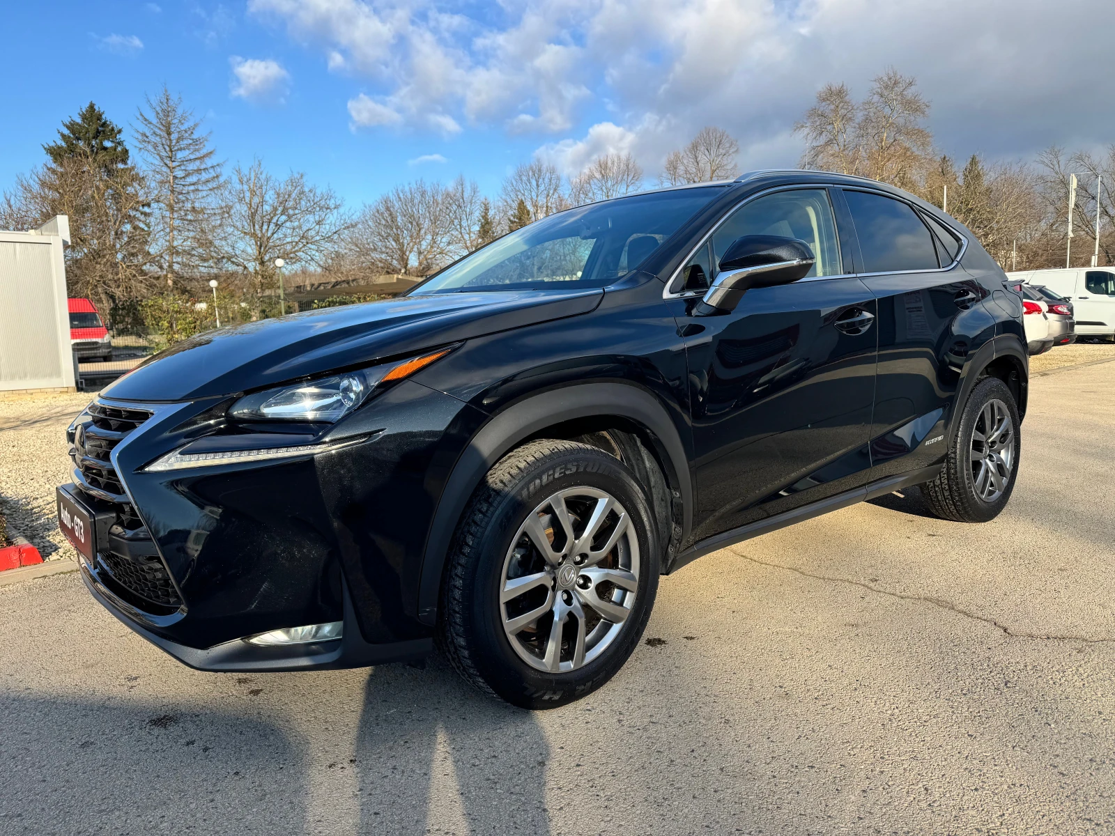 Lexus NX 300h 2.5h 197�.� �������� 4�4 100000��.  | Mobile.bg � ����������� 1