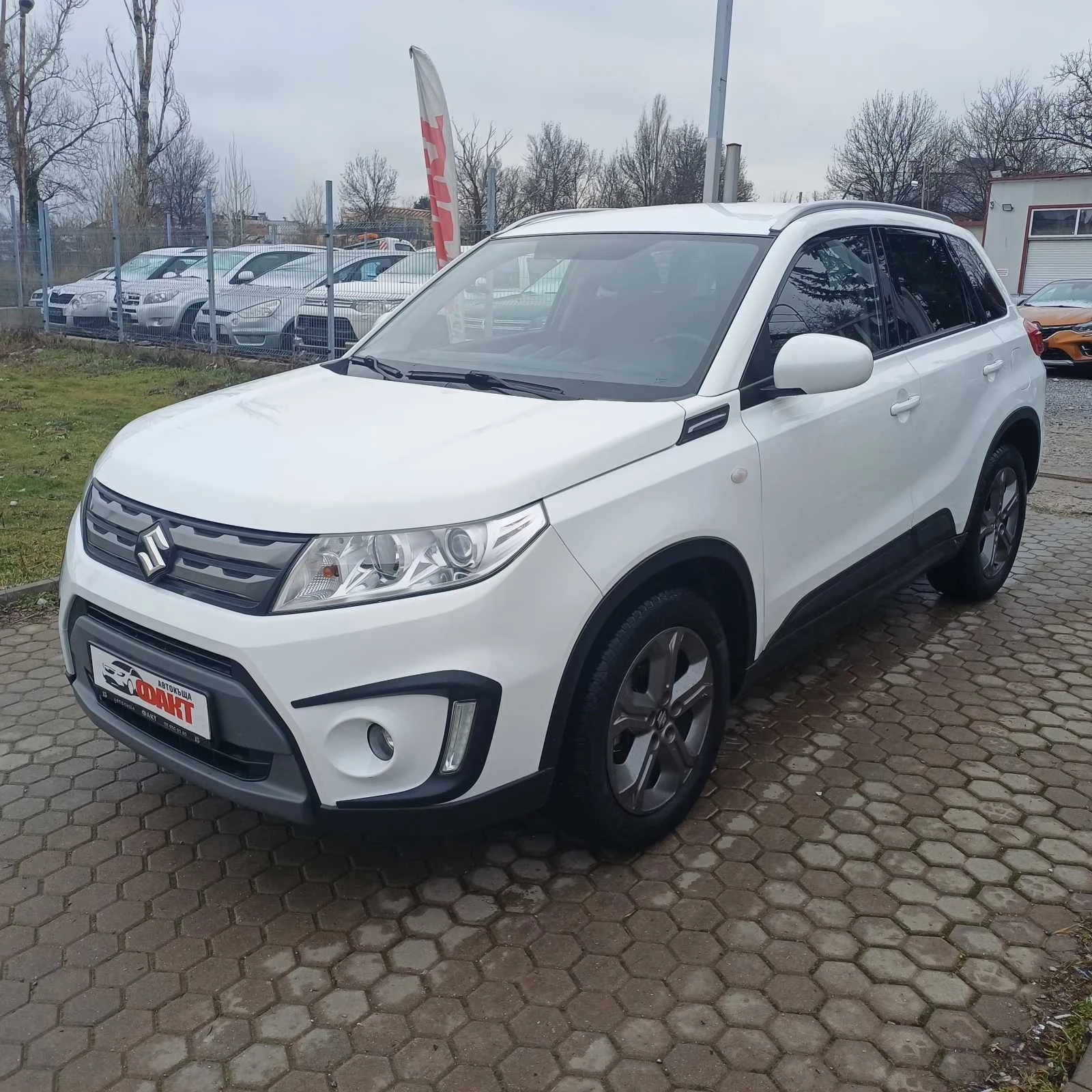 Suzuki Vitara 1.6i/EURO.6B/NAVI | Mobile.bg � ����������� 1