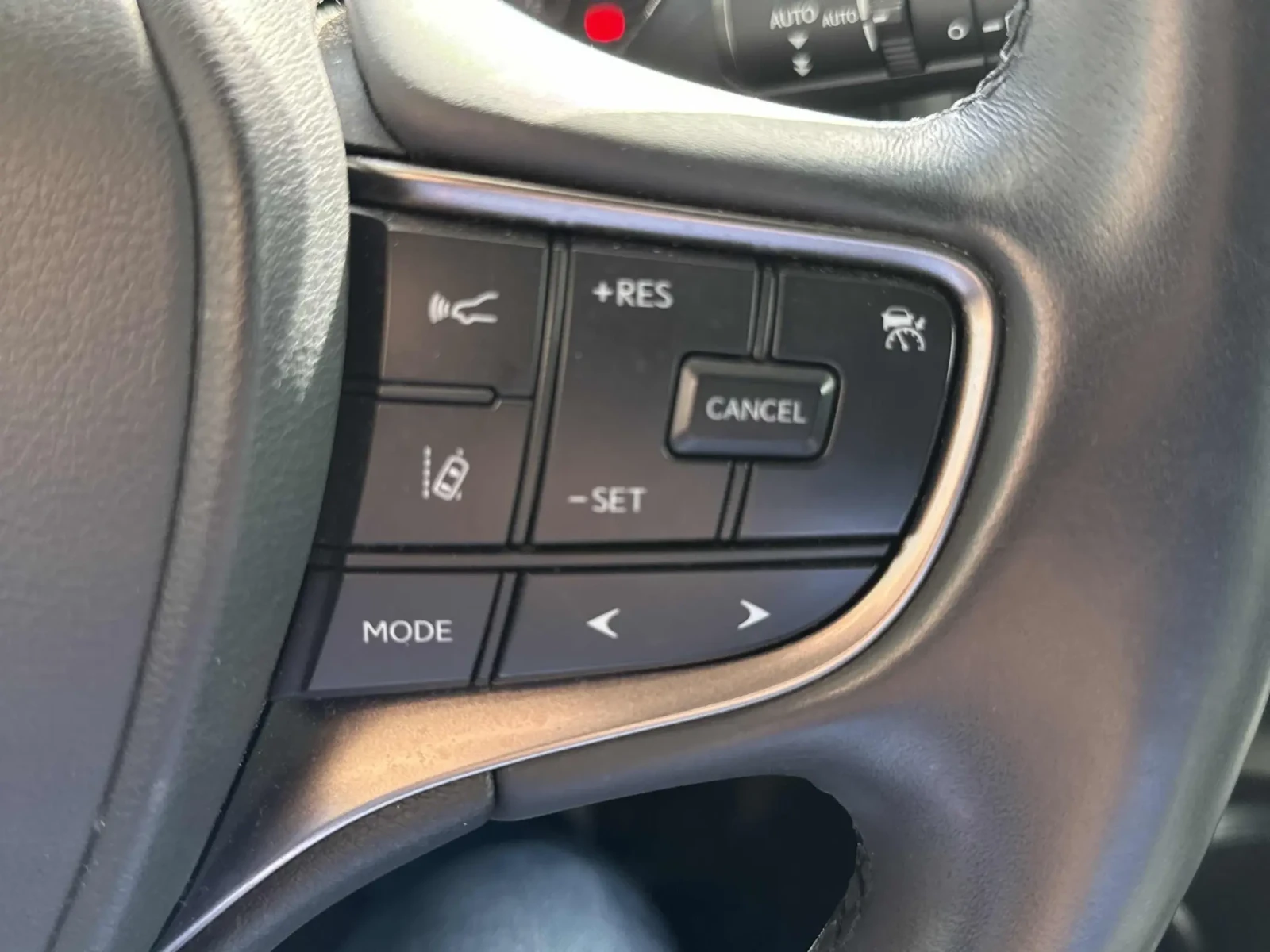 Lexus UX 250h Мъртва точка * * CARFAX * * АВТО КРЕДИТ * * , снимка 9 - Автомобили и джипове - 54138945