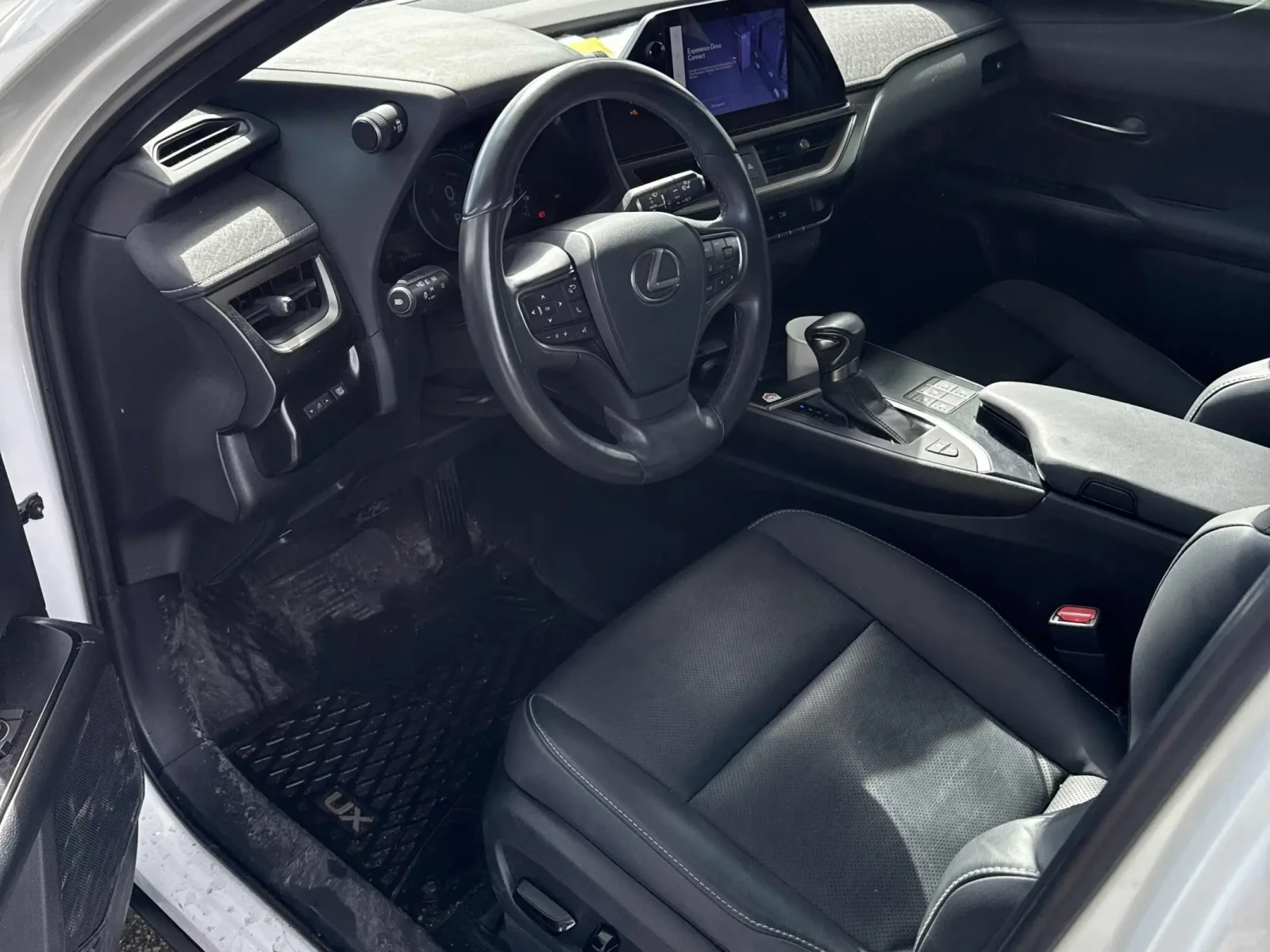 Lexus UX 250h Мъртва точка * * CARFAX * * АВТО КРЕДИТ * * , снимка 7 - Автомобили и джипове - 54138945