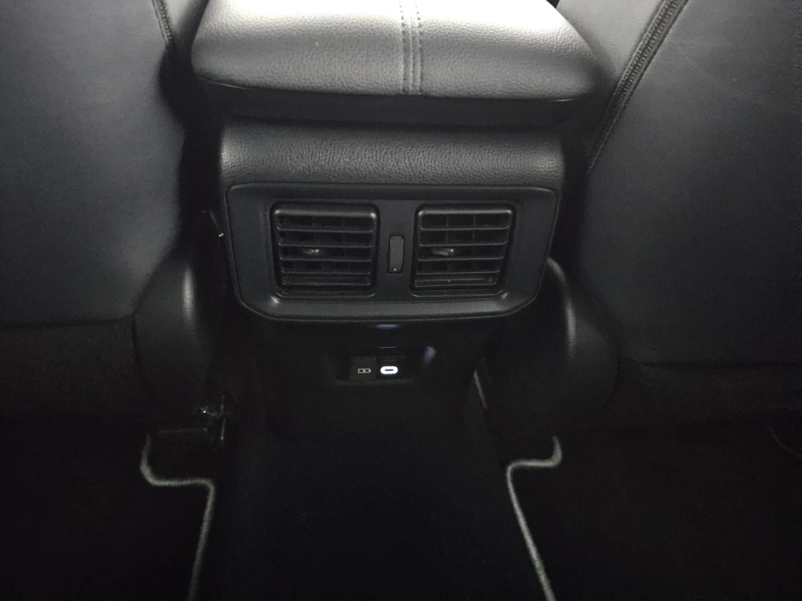 Toyota Rav4 2.5HEV 222k 4X4 SELECTION, снимка 16 - Автомобили и джипове - 54296482