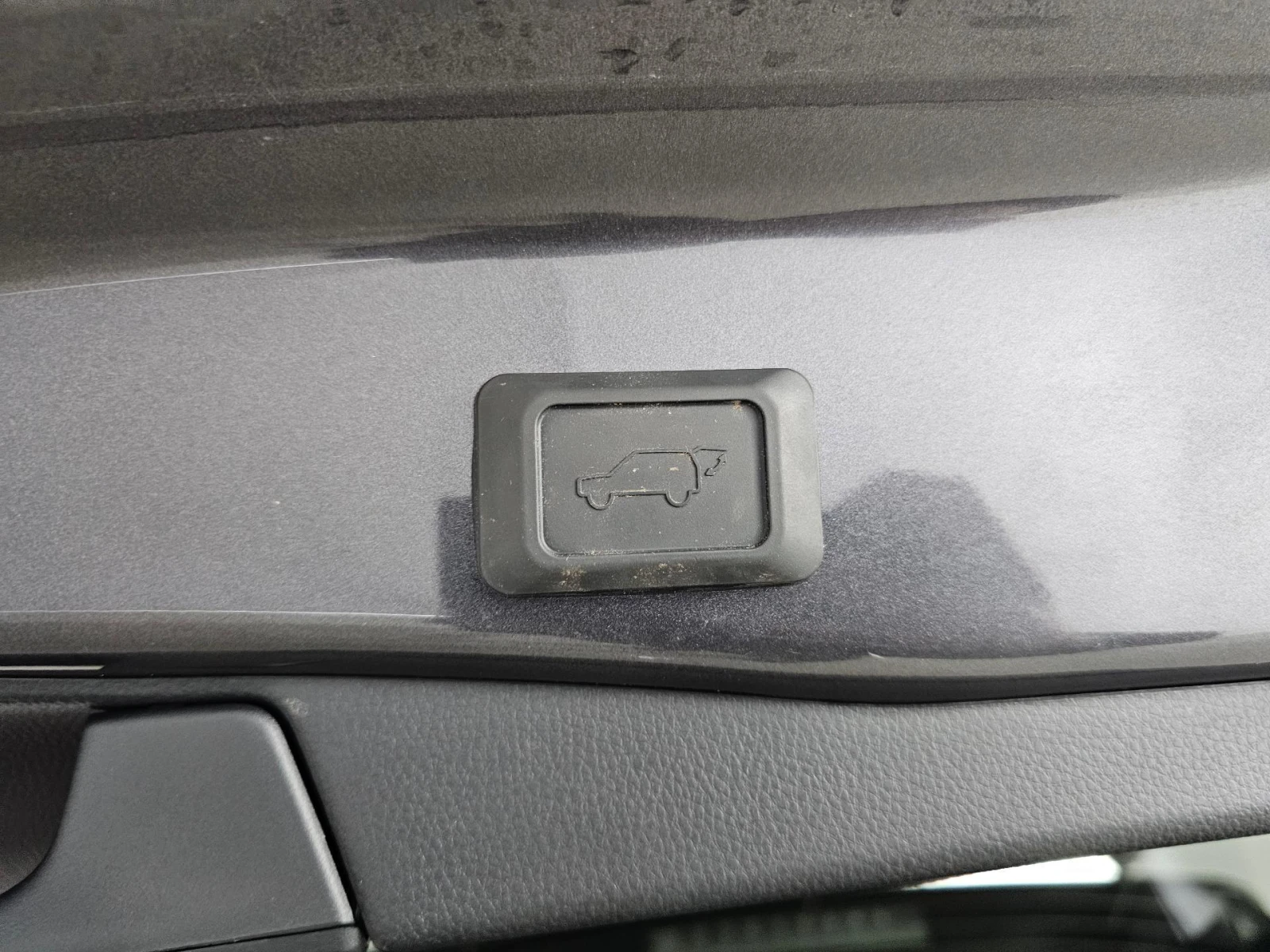 Toyota Rav4 2.5HEV 222k 4X4 SELECTION, снимка 17 - Автомобили и джипове - 54296482