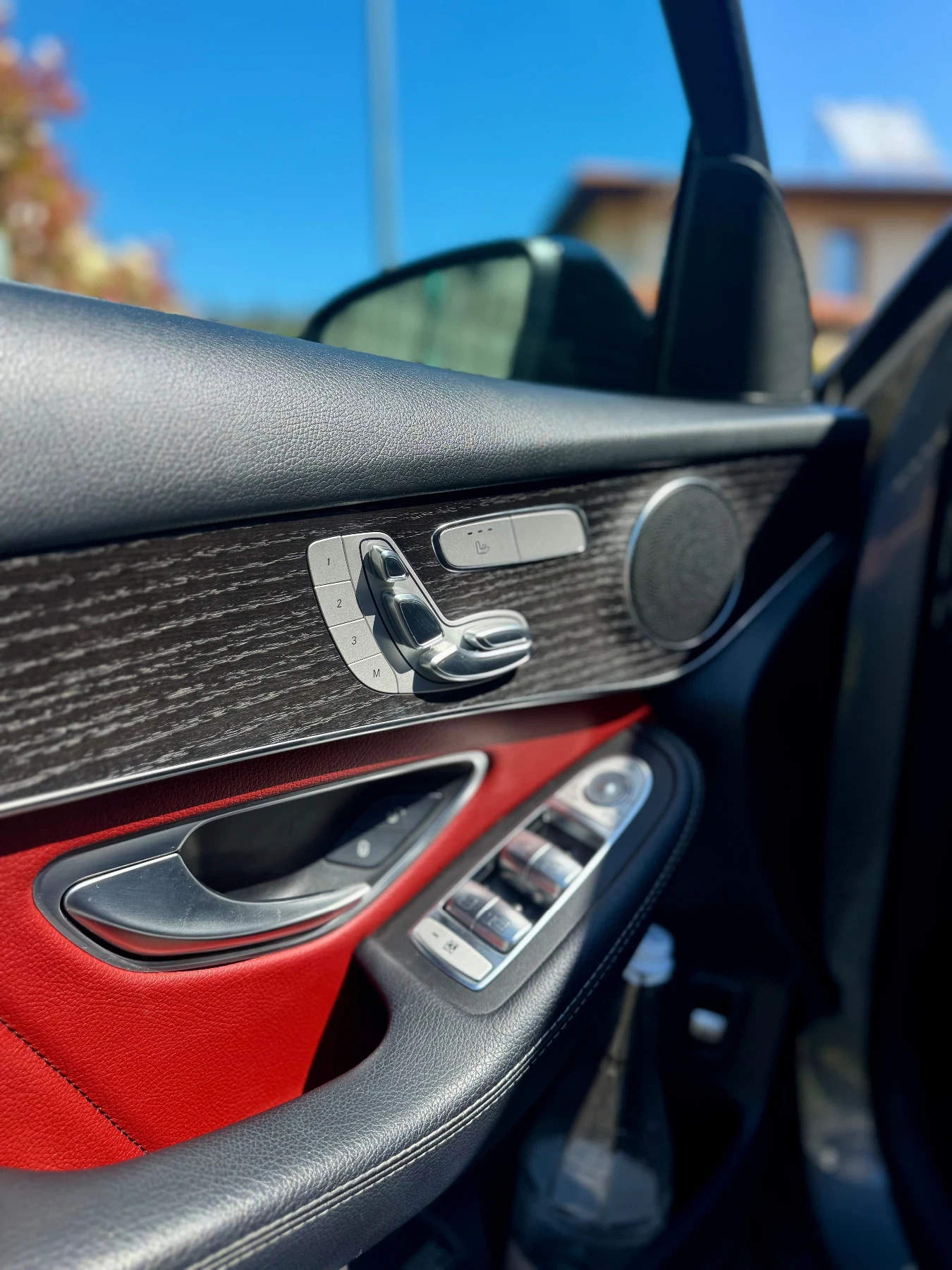 Mercedes-Benz GLC 300, снимка 9 - Автомобили и джипове - 54571660