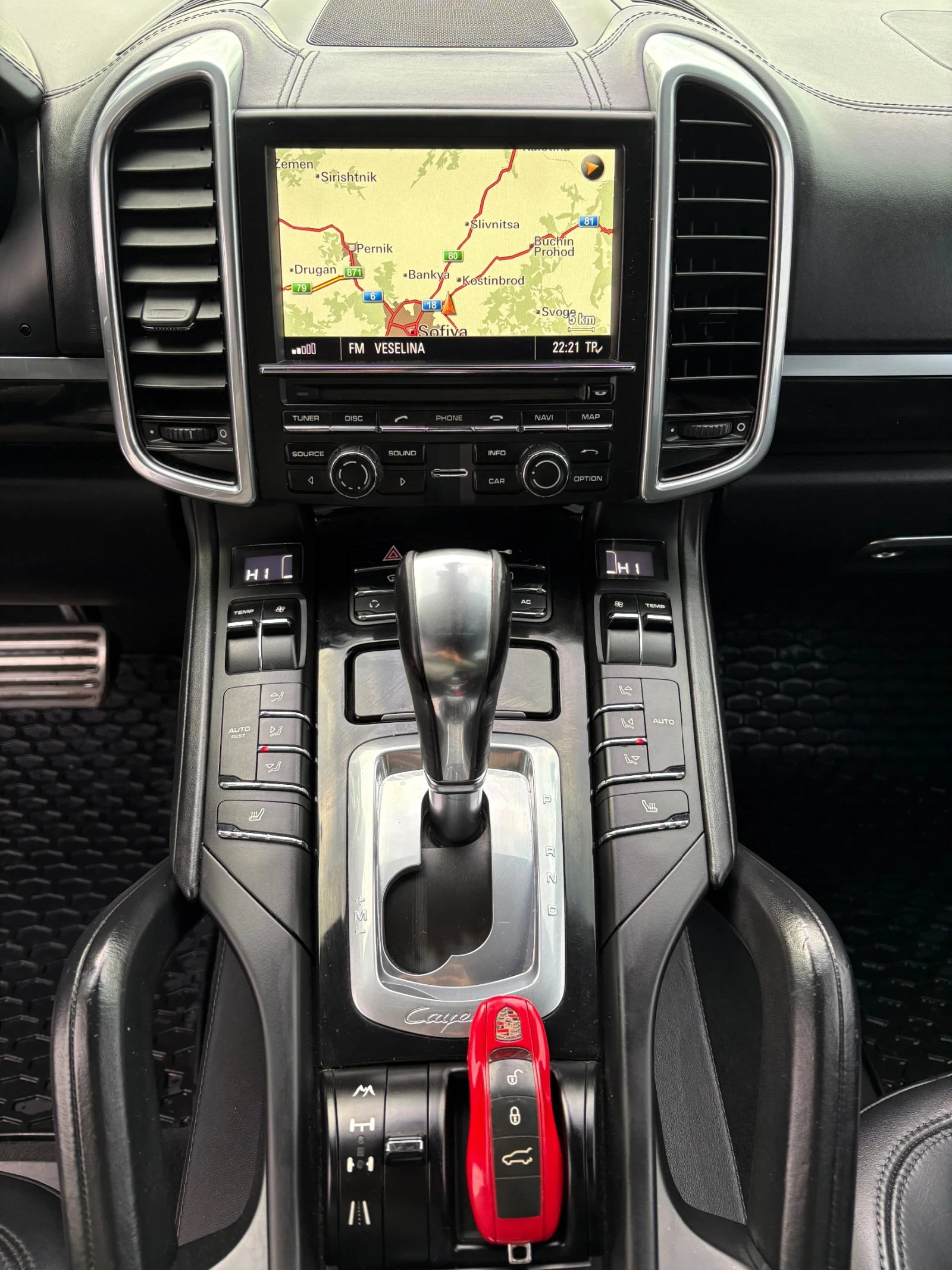 Porsche Cayenne 4.8S* * УНИКАТ, снимка 5 - Автомобили и джипове - 55804740