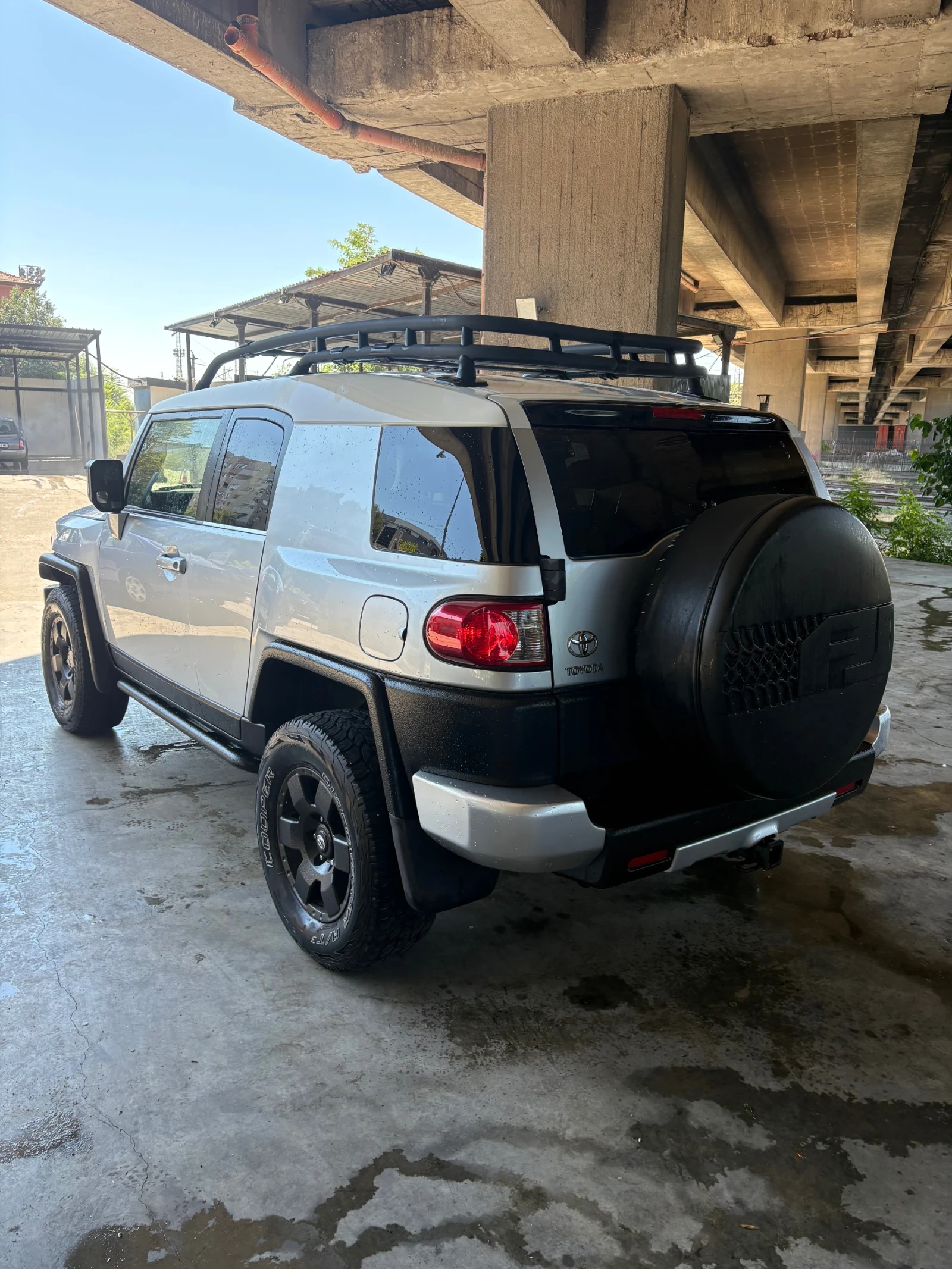 Toyota Fj cruiser, снимка 2 - Автомобили и джипове - 56195783