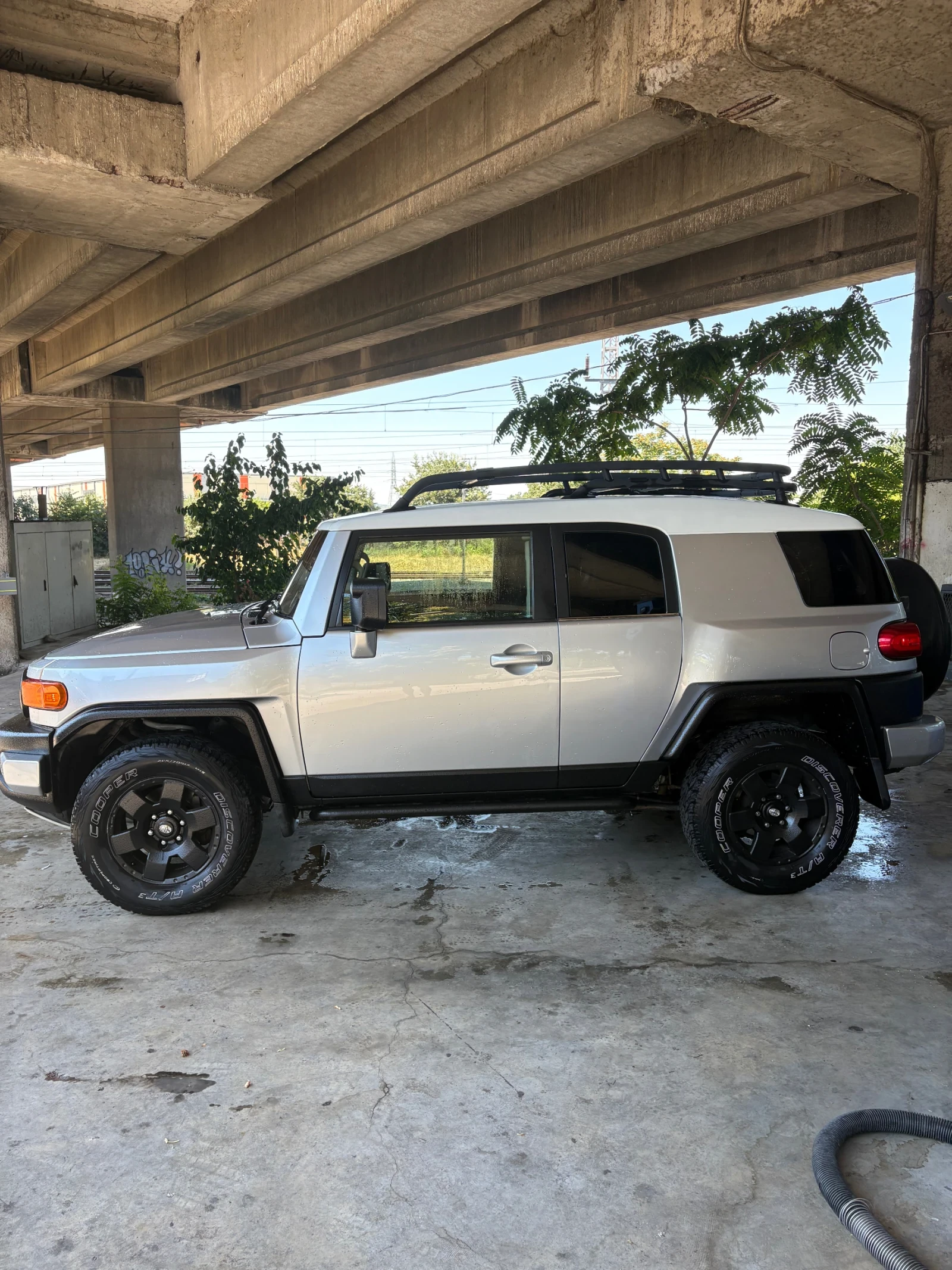 Toyota Fj cruiser, снимка 5 - Автомобили и джипове - 56195783