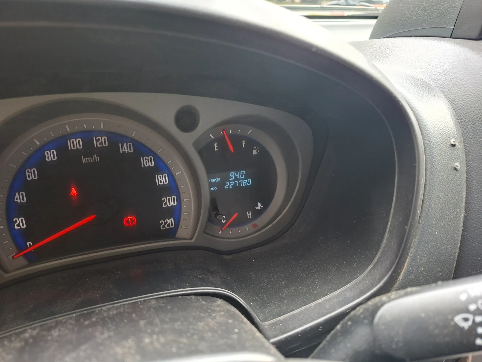Isuzu D-max, снимка 10 - Автомобили и джипове - 56529398