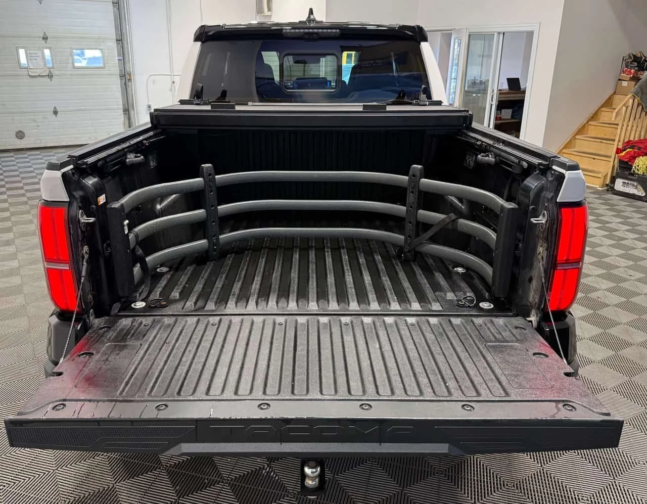 Toyota Tacoma * TRD PRO, Hybrid, Loaded, One Owner, Accident Fre | Mobile.bg � ����������� 5