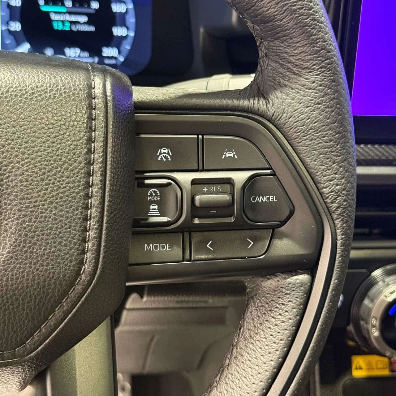 Toyota Tacoma * TRD PRO, Hybrid, Loaded, One Owner, Accident Fre | Mobile.bg � ����������� 15