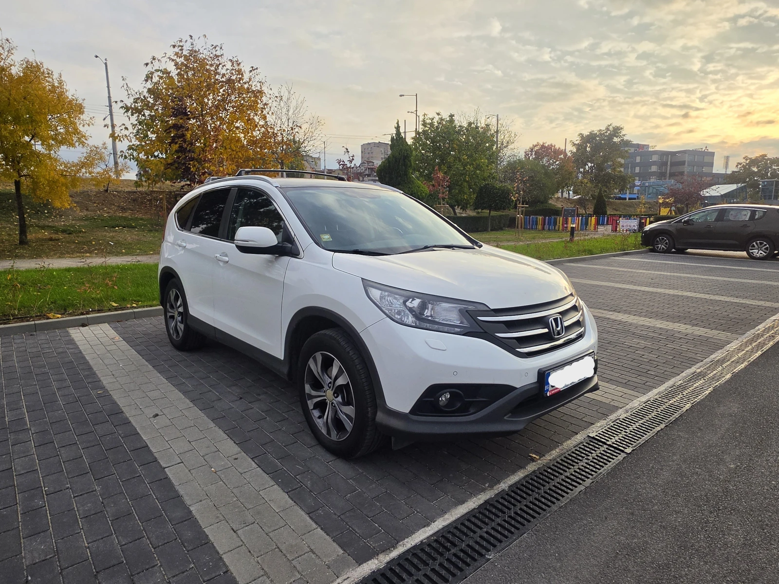 Honda Cr-v 2.2 i-DTEC, снимка 5 - Автомобили и джипове - 56684580
